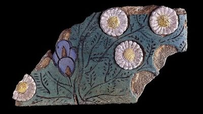 قطعة أثرية مزخرفة تعود للأسرة 18 بمتحف شهير بألمانيا