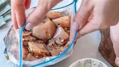 إذا كنتِ تعملين ووقتكِ لا يسمح.. 3 وجبات جاهزة تُحفظ في الفريزر