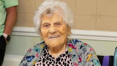 أفعل ما أحب.. سر صحة الجيدة لـ « إيثيل كاترهام» أكبر معمرة