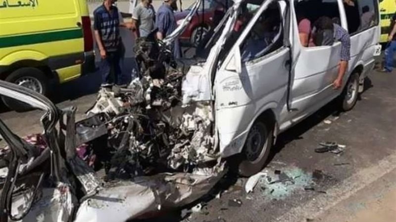 حادث تصادم ميكروباص