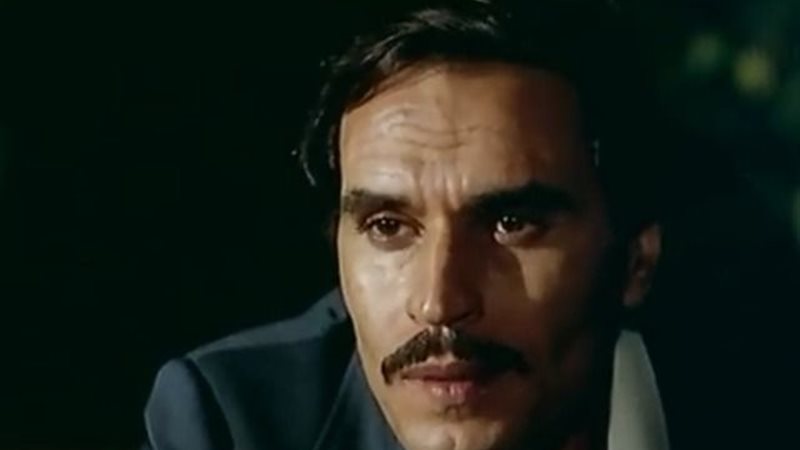 عزت العلايلي