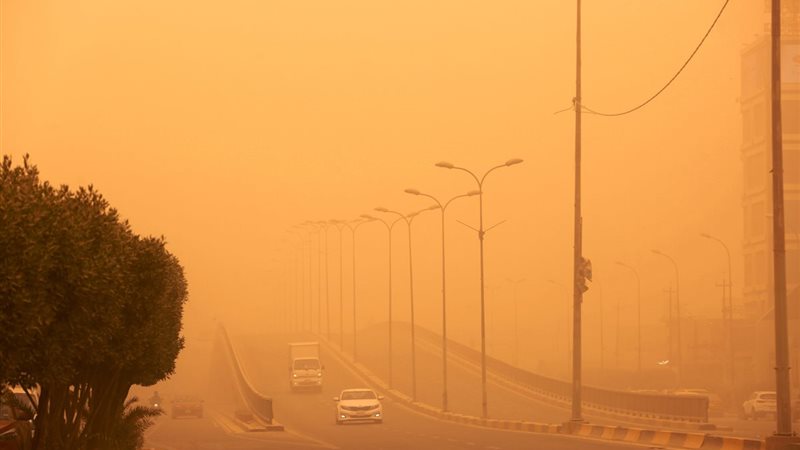 عاصفة ترابية