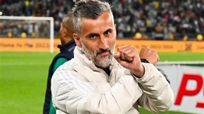 رسميا.. «ريفيرو» يهبط في القاهرة لقيادة كتيبة الأهلي