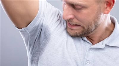 بدون مواد كيميائية.. طرق طبيعية فعالة للتخلص من رائحة العرق 