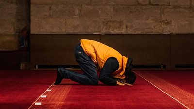 علامات واضحة لـ 3 أوقات تُكره فيها الصلاة.. لا تغفل عنها