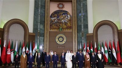 مشهد مهيب في العاصمة العراقية.. الصورة التذكارية تجمع زعماء الأمة