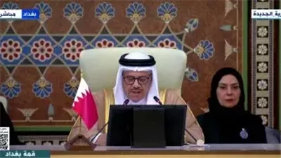البحرين تؤكد دعمها لحل الدولتين وخطة إعمار غزة في القمة العربية ببغداد