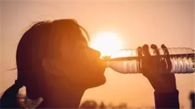 موجة شديدة الحرارة تضرب البلاد بدءا من الجمعة..و«الأرصاد» تحذر من الأتربة والرياح