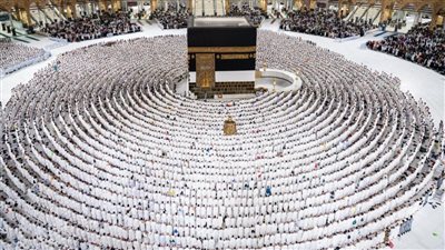 بتوجيه ملكي.. الشيخ بن حميد خطيب يوم عرفة وخطة تاريخية لموسم الحج