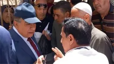 محافظ الدقهلية في زيارة مفاجئة لعيادات التأمين الصحي بدكرنس.. توجيهات صارمة 