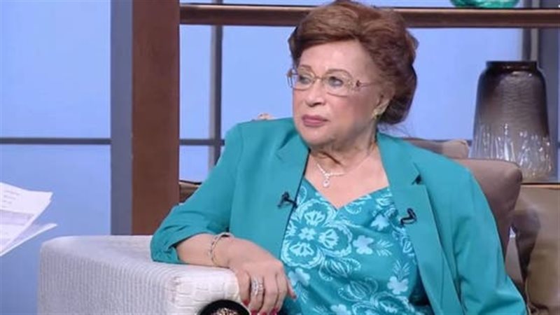 الدكتورة نوال الدجوي