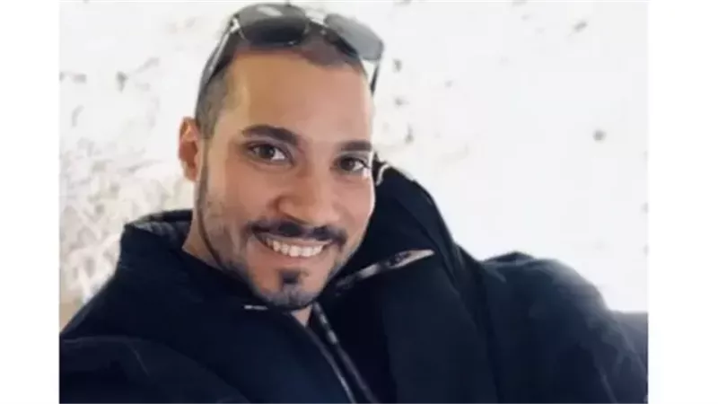 عبداللة رشدي وزوجتة