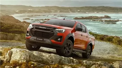 إيسوزو تطلق D-Max موديل 2025 في الإمارات بأسعار منافسة ومواصفات قوية