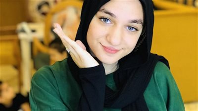  أسرة القارئ نيوز تهنئ الطالبة أمل أشرف عامر بمناسبة تفوقها في الصف الأول الثانوي