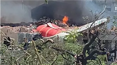 كارثة جوية غير متوقعة.. تحطم طائرة هندية كانت متجهة إلى لندن 