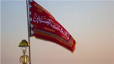 إيران ترفع الرايات الحمراء على المساجد وتتوعد برد قاس على الغارات الإسرائيلية