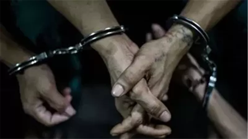 القبض-أرشيفية