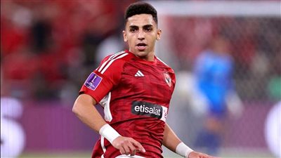 الأهلي يعيد توظيف كوكا.. ويحصن عبد القادر من الرحيل المجاني