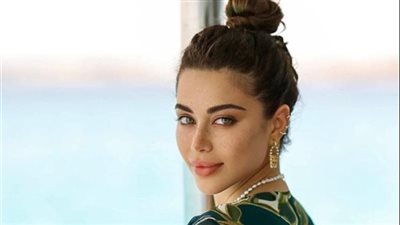 يارا السكري تقترب من إنهاء أولى تجاربها السينمائية في «صقر وكناريا»