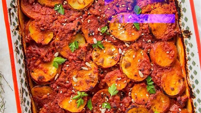 صينية البطاطس باللحمة