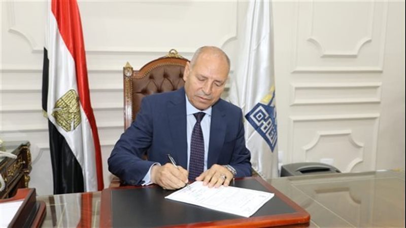 الدكتور إبراهيم صابر