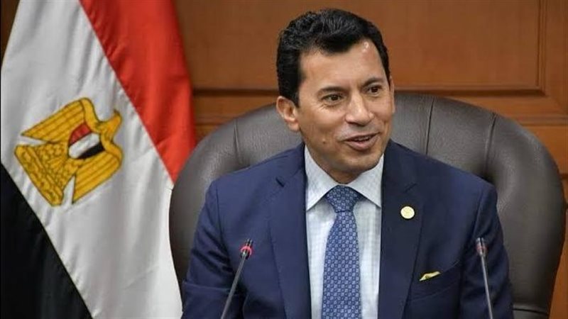 الدكتور أشرف صبحى