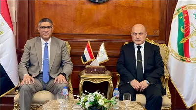 رئيس هيئة النيابة الإدارية يستقبل محافظ الجيزة للتهنئة بتوليه المنصب