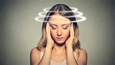 من اضطرابات الأذن إلى فقر الدم.. 8 أسباب طبية للدوخة المفاجئة