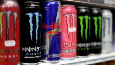احذر مشروبات الطاقة.. مخاطر خفية قد تُدمّر القلب والدماغ دون إنذار 