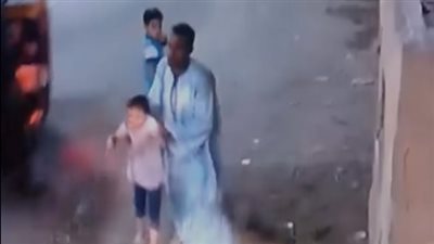 الداخلية تكشف ملابسات فيديو محاولة سرقة طفلة في أسيوط