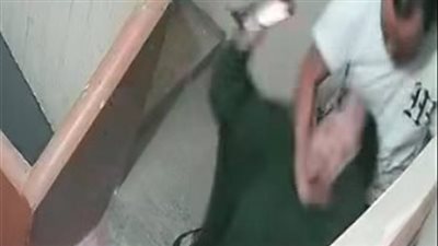 الأمن يفحص فيديو متداول لسيدة تستغيث بعد تعرضها للاعتداء في الشرقية