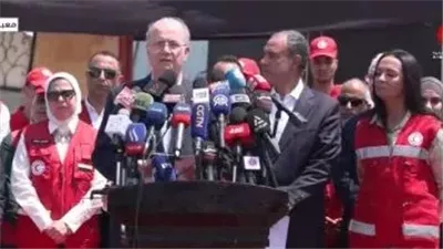 رئيس الوزراء الفلسطيني يثمن الدور المصري.. «مصيرنا واحد ومصر في المقدمة»