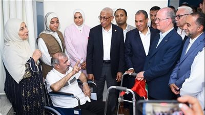 زيارة رسمية بطابع إنساني.. شكري يرافق رئيس الوزراء الفلسطيني للاطمئنان على الجرحى