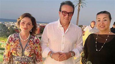 وزير الصحة وإلهام شاهين في لقاء مميز مع أسطورة الطب مجدي يعقوب