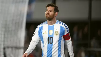 ميسي يواجه لحظة فارقة قبل مباراة الأرجنتين وفنزويلا.. هل يعتزل قائد التانجو؟