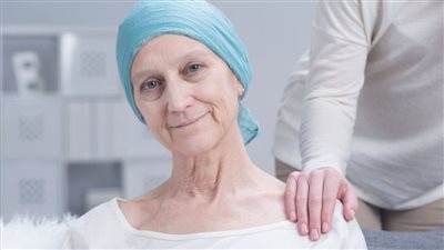 6 عادات يومية مرتبطة بالسرطان.. خبراء يحذرون النساء منها