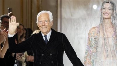 رحيل أيقونة الموضة الإيطالية جورجيو أرماني عن 91 عاما