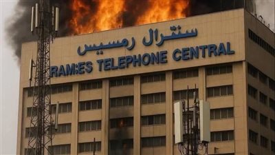 النيران تشتعل بالبوابة الخلفية لسنترال رمسيس