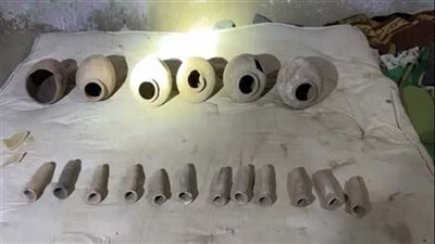 الأمن يضبط 5 أشخاص بحوزتهم 18 قطعة أثرية