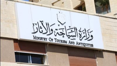 السياحة والآثار تحيل واقعة اختفاء لوحة أثرية بسقارة للنيابة