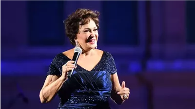 لبلبة تشعل حفل قصر عابدين بأغنية لراعي مصر