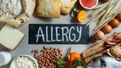 5 أطعمة شائعة تسبب «حساسية خطيرة» للأطفال والبالغين