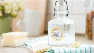 «الخل الأبيض» سلاحك السري لتنظيف المنزل بفعالية مذهلة