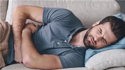 ليس الأكل وحده.. التوتر يزيد متلازمة «القولون العصبي»