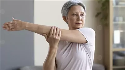 انقطاع الطمث وهشاشة العظام.. نصائح مهمة لحماية العظام