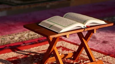 معنى قوله تعالى «إليه يصعد الكلم الطيب» ودلالاته