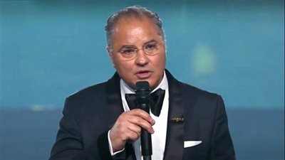 يسرا تشيد بـ محمد السعدي وتصفه بـ«بصمة الجمال والوعي»