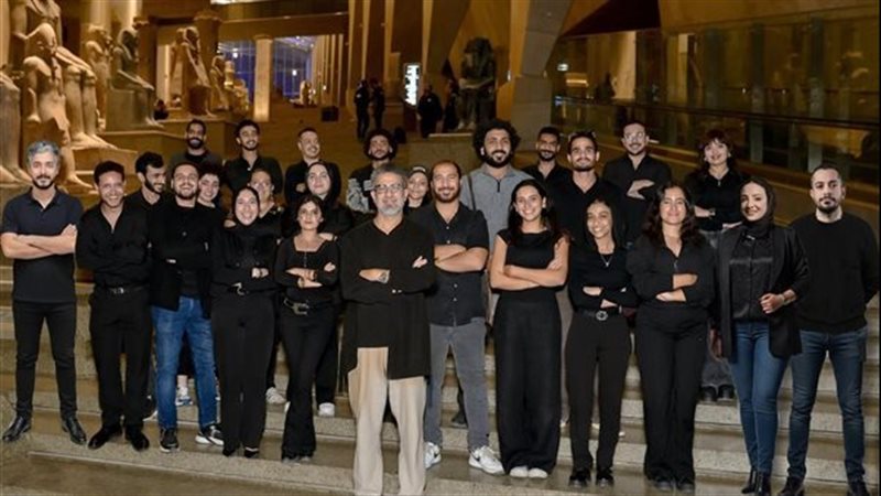 المهندس محمد عطية وفريق العمل