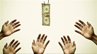 «طالما الطماع موجود.. يظل النصاب بخير».. حكايات من الواقع