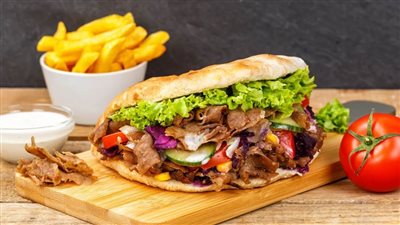 طريقة عمل دونر الكباب التركي في المنزل بسهولة تامة